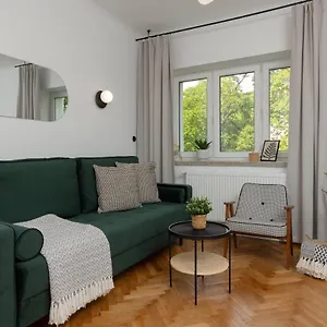 Stylish Nowolipie Close To Old Town Square By Renters Apartament